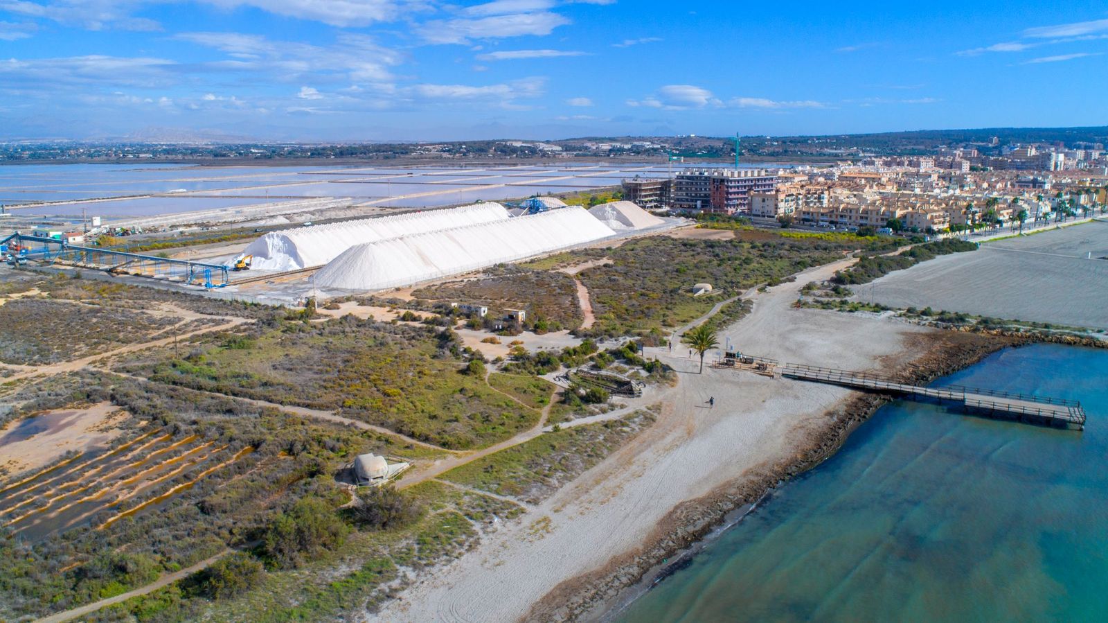 Unik toppleilighet med panoramautsikt over havet og saltsjøene i Santa Pola