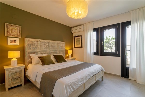 Exclusive mediterranean villa with spectaculars sea views